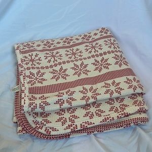 Kate Quinn Cotton Red Nordic Snowflake Double Layer Swaddle Blanket